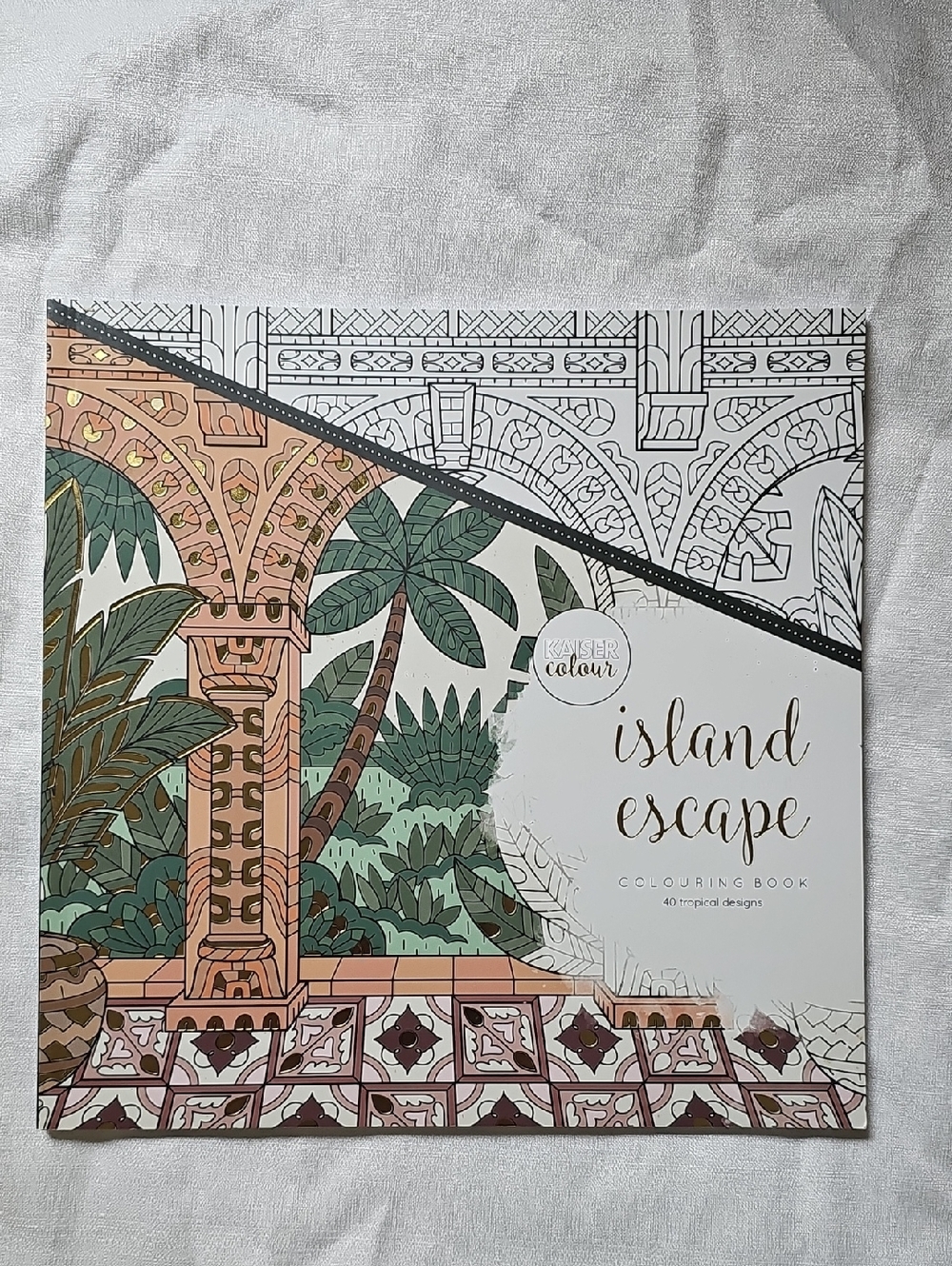 Kaiser Colour island escape Coloring Book 40 Tropical Designs New